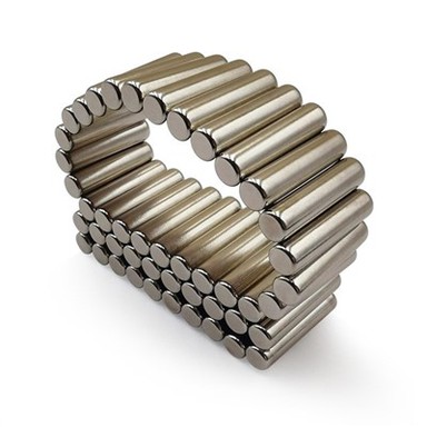 NdFeB radijalno magnetizirani cilindrični magnet